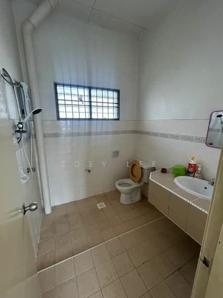 Rumah Teres 1.5 Tingkat untuk Dijual di Bandar Seri Alam (Masai) - Zoey Lee - Bathroom - PropertyGuru.com.my