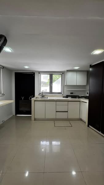 Rumah Banglo untuk Dijual di Bukit Damansara (Damansara Heights) - Yoong CF - Kitchen - PropertyGuru.com.my