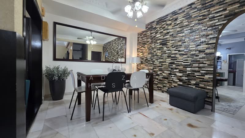 2-storey Terraced House for Sale in Usj 18 (Subang Jaya) - Ahmad Zawawi Hashim - Dining Room - PropertyGuru.com.my