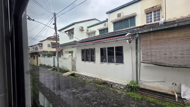 2-storey Terraced House for Sale in Usj 18 (Subang Jaya) - Ahmad Zawawi Hashim - Exterior - PropertyGuru.com.my