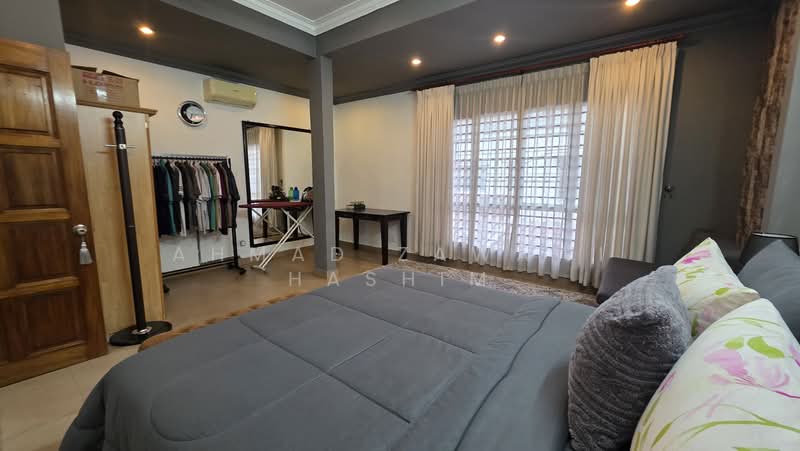 2-storey Terraced House for Sale in Usj 18 (Subang Jaya) - Ahmad Zawawi Hashim - Bedroom - PropertyGuru.com.my