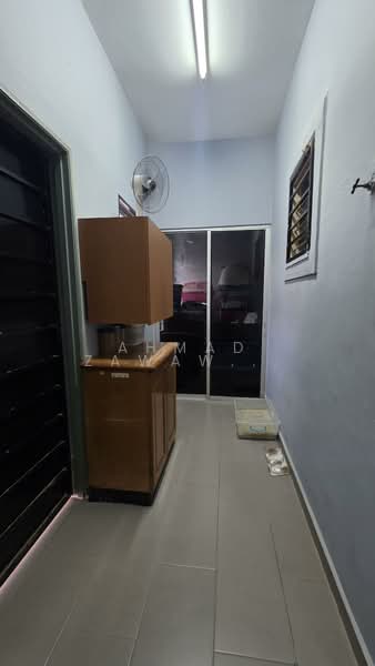 2-storey Terraced House for Sale in Usj 18 (Subang Jaya) - Ahmad Zawawi Hashim - Interior - PropertyGuru.com.my