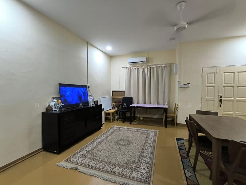 Rumah Teres 1 Tingkat untuk Dijual di Bandar Tun Razak (Cheras) - Nur Adibah Ishak - PropertyGuru.com.my
