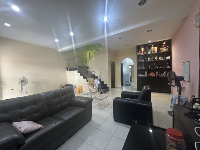 2-storey Terraced House for Sale in Taman Daya (Johor Bahru) - Ms Loh - PropertyGuru.com.my