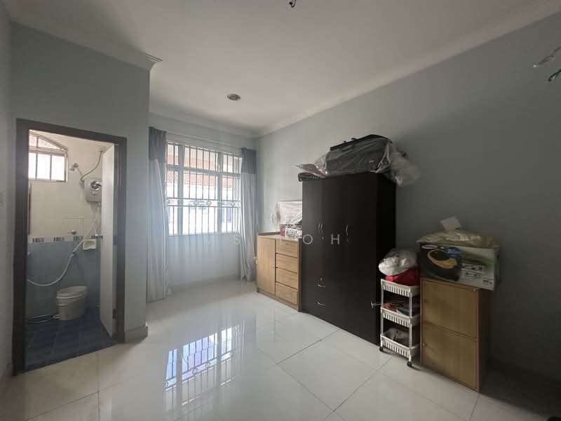 2-storey Terraced House for Sale in Taman Daya (Johor Bahru) - Ms Loh - PropertyGuru.com.my