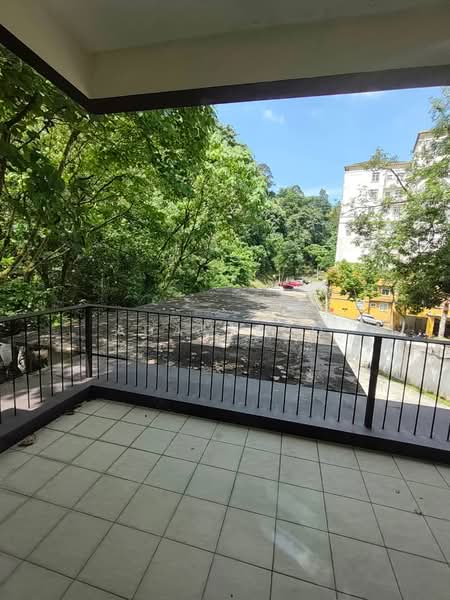 Rumah Banglo untuk Dijual di Setia Hills (Ampang) - Adam Foo - Balcony - PropertyGuru.com.my