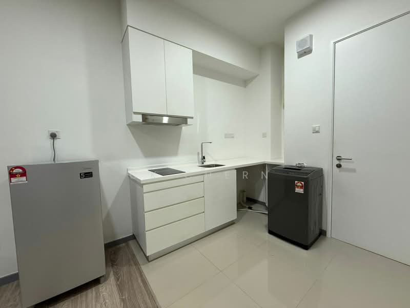 Servis Apartment untuk Disewa di Southlink - CK Chern - Kitchen - PropertyGuru.com.my