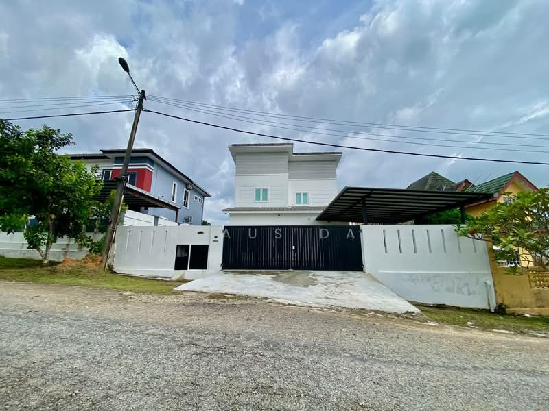 Bungalow for Sale in Bangi (Selangor) - Firdaus Dauz - PropertyGuru.com.my