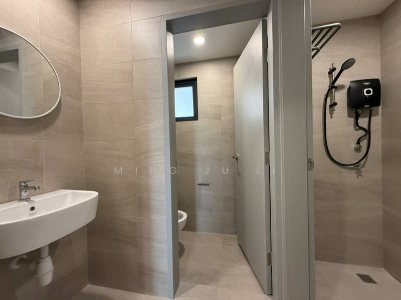 Kondominium untuk Disewa di Skyline KL - Ming Ju Li - Bathroom - PropertyGuru.com.my
