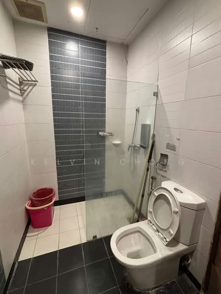 Servis Apartment untuk Disewa di Tower Regency - Kelvin Chong - Bathroom - PropertyGuru.com.my