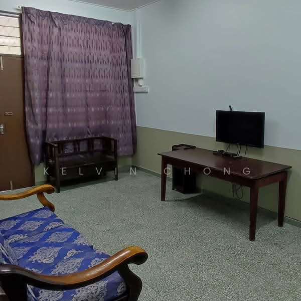 Rumah Teres 1 Tingkat untuk Disewa di Taman Ipoh Baru (Ipoh) - Kelvin Chong - Living Room - PropertyGuru.com.my