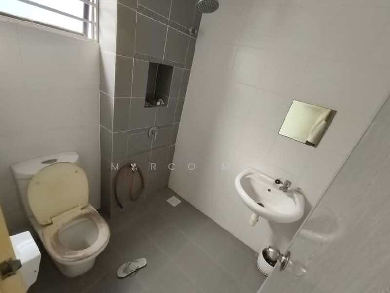 Rumah Teres 2 Tingkat untuk Dijual di Setia Indah 12 (Setia Alam) - Marco Mak - Bathroom - PropertyGuru.com.my