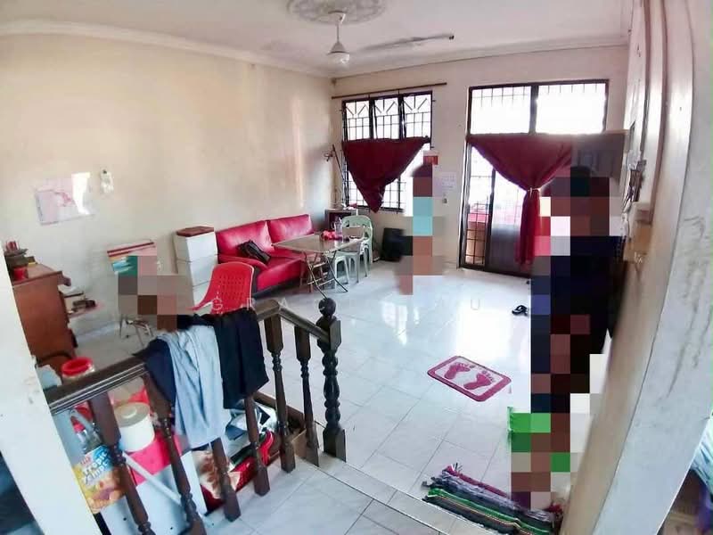 Semi-Detached House for Sale in Taman Johor Jaya (Johor Bahru) - Grace Lau - PropertyGuru.com.my