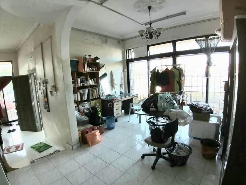 Semi-Detached House for Sale in Taman Johor Jaya (Johor Bahru) - Grace Lau - PropertyGuru.com.my