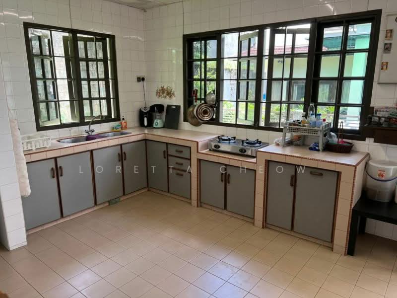 Bungalow for Sale in SS1 (Petaling Jaya) - Loretta Cheow - Kitchen - PropertyGuru.com.my