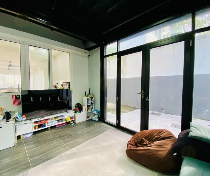 Semi-Detached House for Sale in Ulu Kelang (Kuala Lumpur) - Effendy Shohaili - Living Room - PropertyGuru.com.my
