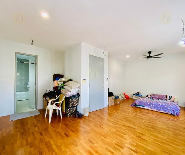 Semi-Detached House for Sale in Ulu Kelang (Kuala Lumpur) - Effendy Shohaili - Bedroom - PropertyGuru.com.my
