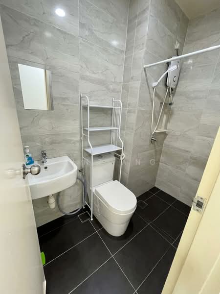 Kondominium untuk Disewa di SKS Pavillion Residences - Vinz Ang - Bathroom - PropertyGuru.com.my