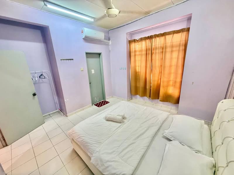 Terraced House for Sale in Sungai Buloh (Selangor) - Erin Yusof - Bedroom - PropertyGuru.com.my
