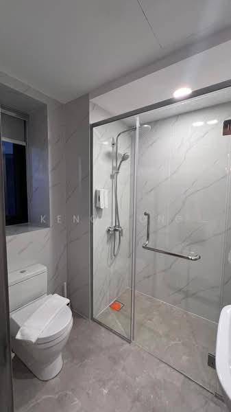 Servis Apartment untuk Disewa di Agile Bukit Bintang - Keng Hong - Bathroom - PropertyGuru.com.my