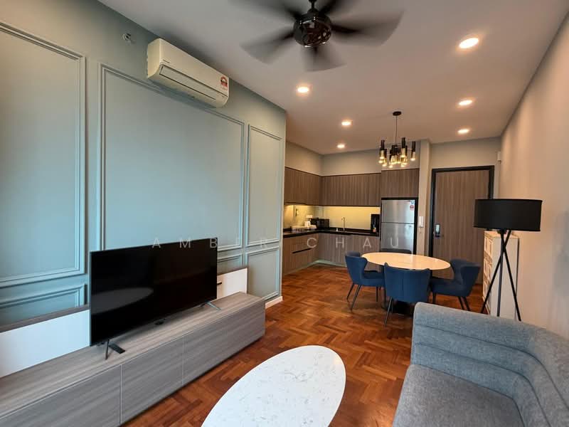 Servis Apartment untuk Dijual di Bloomsvale Menara Vista Petaling - Amber Chau - Living Room - PropertyGuru.com.my