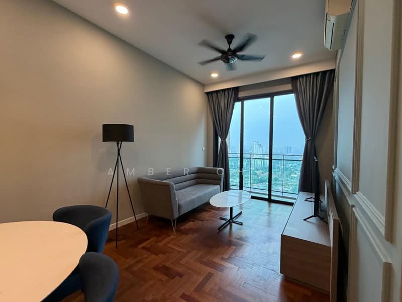 Servis Apartment untuk Dijual di Bloomsvale Menara Vista Petaling - Amber Chau - Living Room - PropertyGuru.com.my