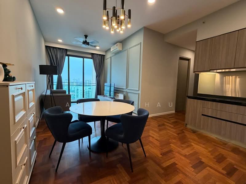 Servis Apartment untuk Dijual di Bloomsvale Menara Vista Petaling - Amber Chau - Living Room - PropertyGuru.com.my