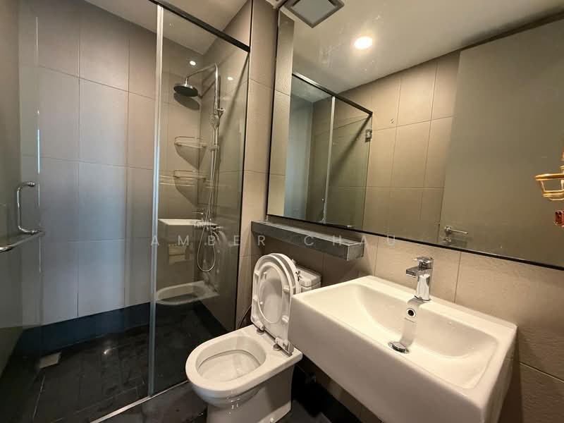 Servis Apartment untuk Dijual di Bloomsvale Menara Vista Petaling - Amber Chau - Bathroom - PropertyGuru.com.my