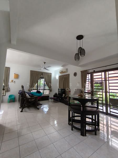 Bungalow House for Sale in Gertak Sanggul (Penang) - Zhonl Saw Boon Loong - Living Room - PropertyGuru.com.my