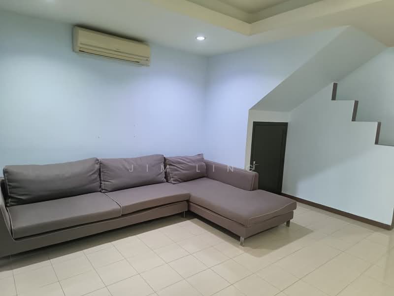 2-storey Terraced House for Rent in Setia Indah (Setia Alam) - Jim Ling - Living Room - PropertyGuru.com.my