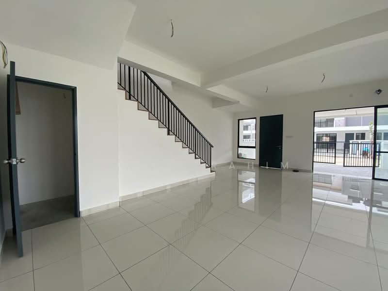 2-storey Terraced House for Sale in Seremban (Negeri Sembilan) - Hawa Ibrahim - Living Room - PropertyGuru.com.my