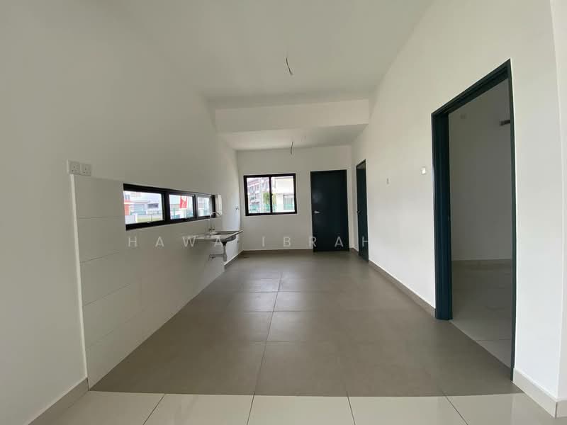 2-storey Terraced House for Sale in Seremban (Negeri Sembilan) - Hawa Ibrahim - Kitchen - PropertyGuru.com.my
