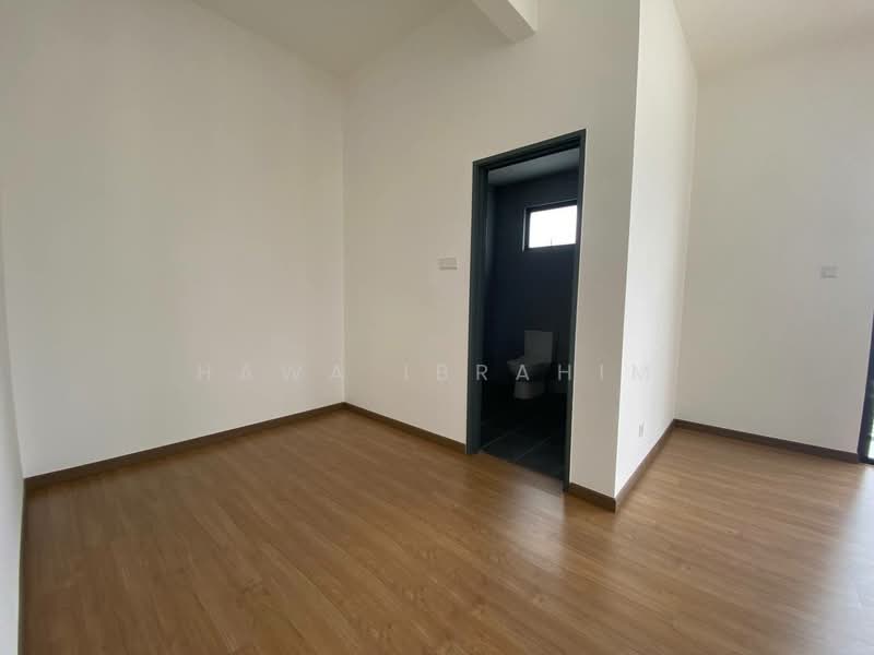 2-storey Terraced House for Sale in Seremban (Negeri Sembilan) - Hawa Ibrahim - PropertyGuru.com.my