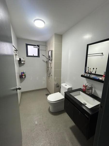 Service Residence for Rent at TRIO By Setia - Jeniffer P'ng - Bathroom - PropertyGuru.com.my