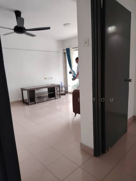 Pangsapuri untuk Disewa di Segar Apartments - Florence You - Living Room - PropertyGuru.com.my