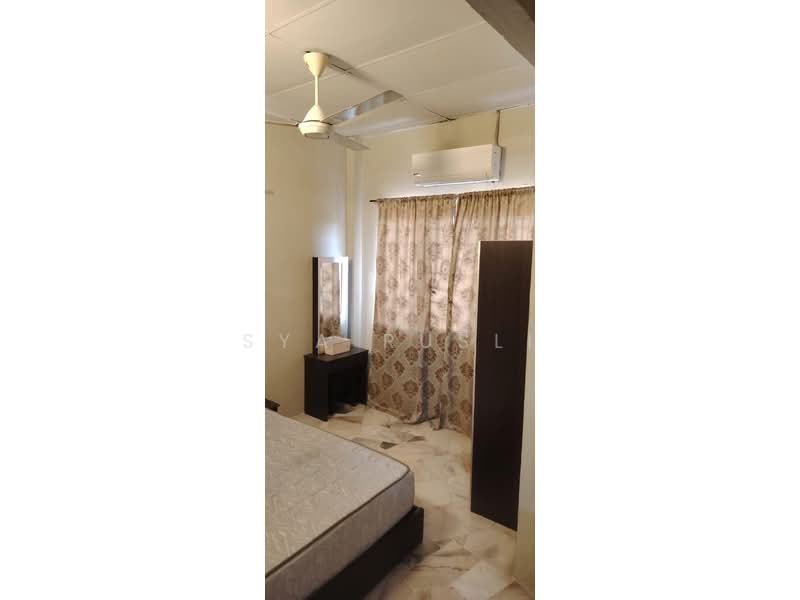Pangsapuri untuk Disewa di Kekwa Apartment - Sya Rusli - Bedroom - PropertyGuru.com.my