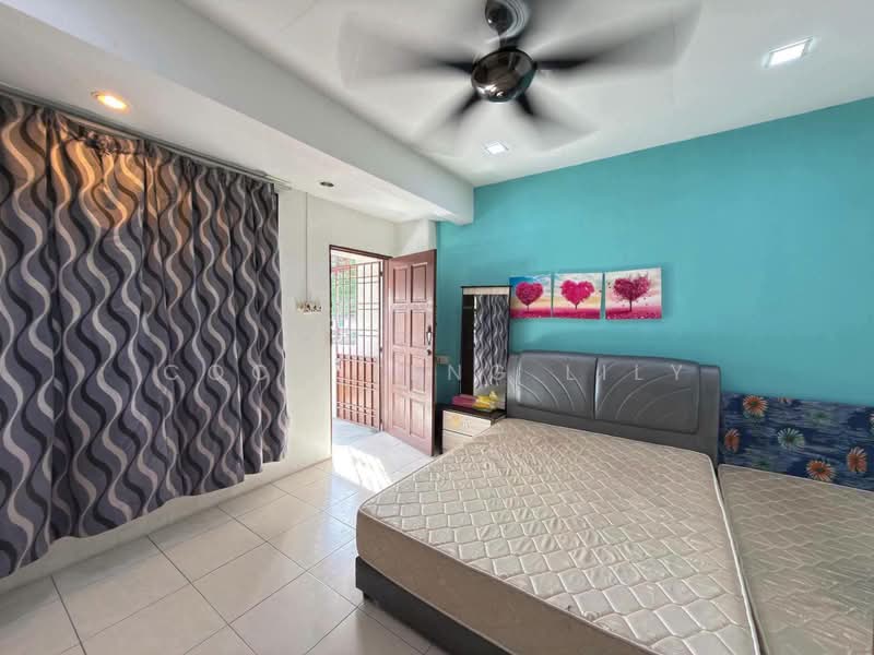 1-storey Terraced House for Sale in Taman Johor Jaya (Johor Bahru) - Coco Feng Lily - PropertyGuru.com.my