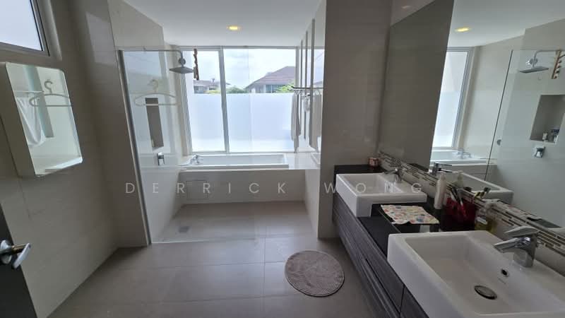 Banglo Pautan untuk Dijual di Senibong Cove (Masai) - Derrick Wong - Bathroom - PropertyGuru.com.my