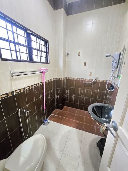 Bungalow for Sale in Taman Rasah Kemayan (Rasah) - Fauzan bin Sahrom - PropertyGuru.com.my