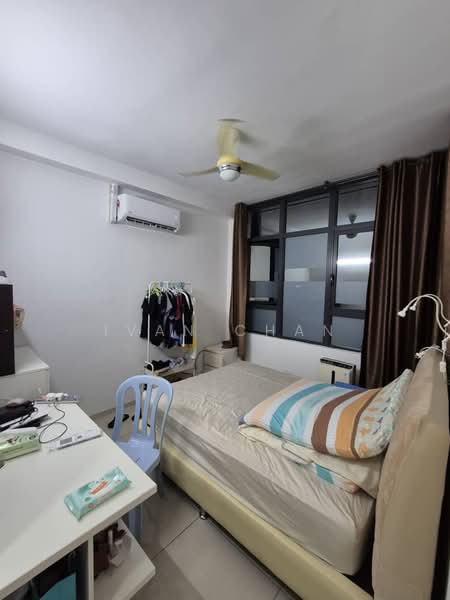 Servis Apartment untuk Disewa di Centrestage Designer Suite - Ivan Chan - Bedroom - PropertyGuru.com.my