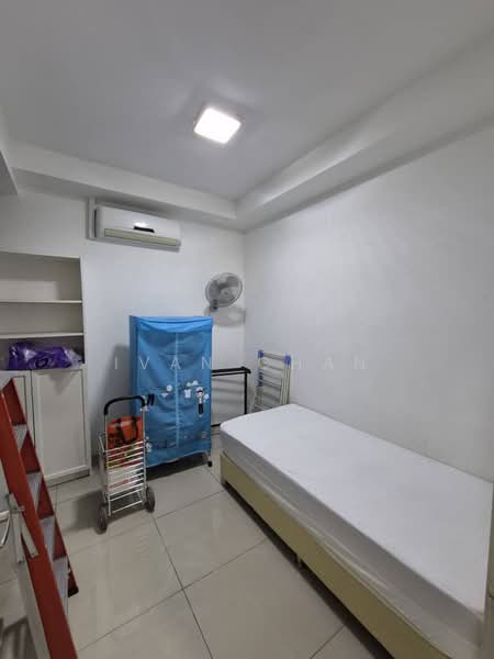 Servis Apartment untuk Disewa di Centrestage Designer Suite - Ivan Chan - Bedroom - PropertyGuru.com.my
