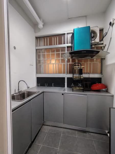 Pangsapuri untuk Disewa di Seri Intan Apartment - Shue Tan - Kitchen - PropertyGuru.com.my