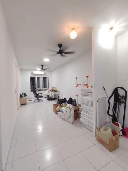 Pangsapuri untuk Disewa di Seri Intan Apartment - Shue Tan - Living Room - PropertyGuru.com.my