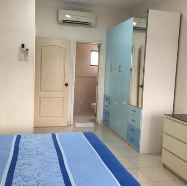 Kondominium untuk Disewa di Pelangi Utama - Ivan Chan - Bedroom - PropertyGuru.com.my