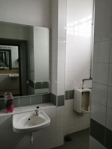 Detached Factory for Sale in Shah Alam (Selangor) - Anson Lee - Bathroom - PropertyGuru.com.my
