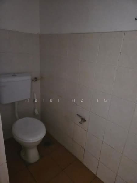Rumah Flat untuk Dijual di Lestari Apartment - Hairi Halim - PropertyGuru.com.my