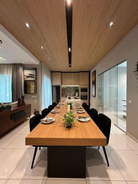 Semi-Detached House for Sale in Eco Forest (Semenyih) - Alvin Lee - Dining Room - PropertyGuru.com.my