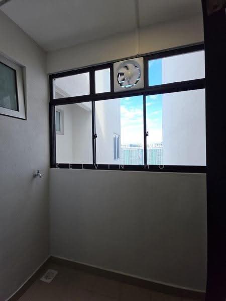 Pangsapuri untuk Disewa di Residensi Akasia Jubilee - Kelvin Ho - Balcony - PropertyGuru.com.my