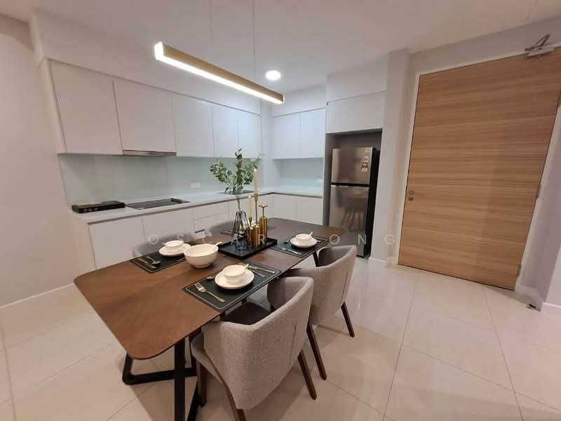 Service Residence for Sale at The Sentral Suites - Oscar Pong - Kitchen - PropertyGuru.com.my