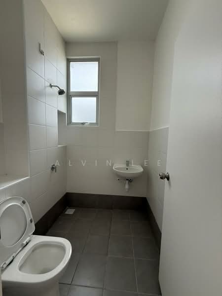 Semi-Detached House for Sale in Eco Forest (Semenyih) - Alvin Lee - Bathroom - PropertyGuru.com.my